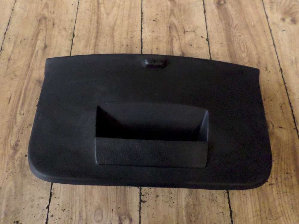 Dacia Sandero SD Bj:2010 Heckklappe Verkleidung Abdeckung Hinten 8200732412