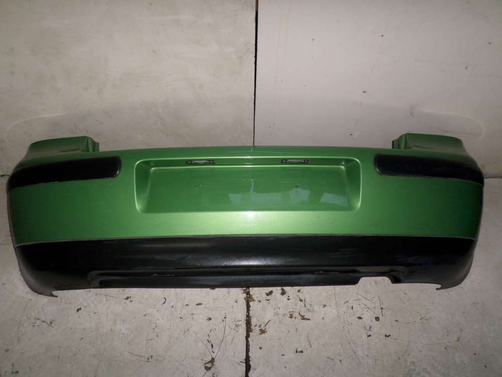 VW Golf 4 Bj 1999 Stoßstange Hinten 5 türig hellgrün Farbcode : LA6P 1J6807421D