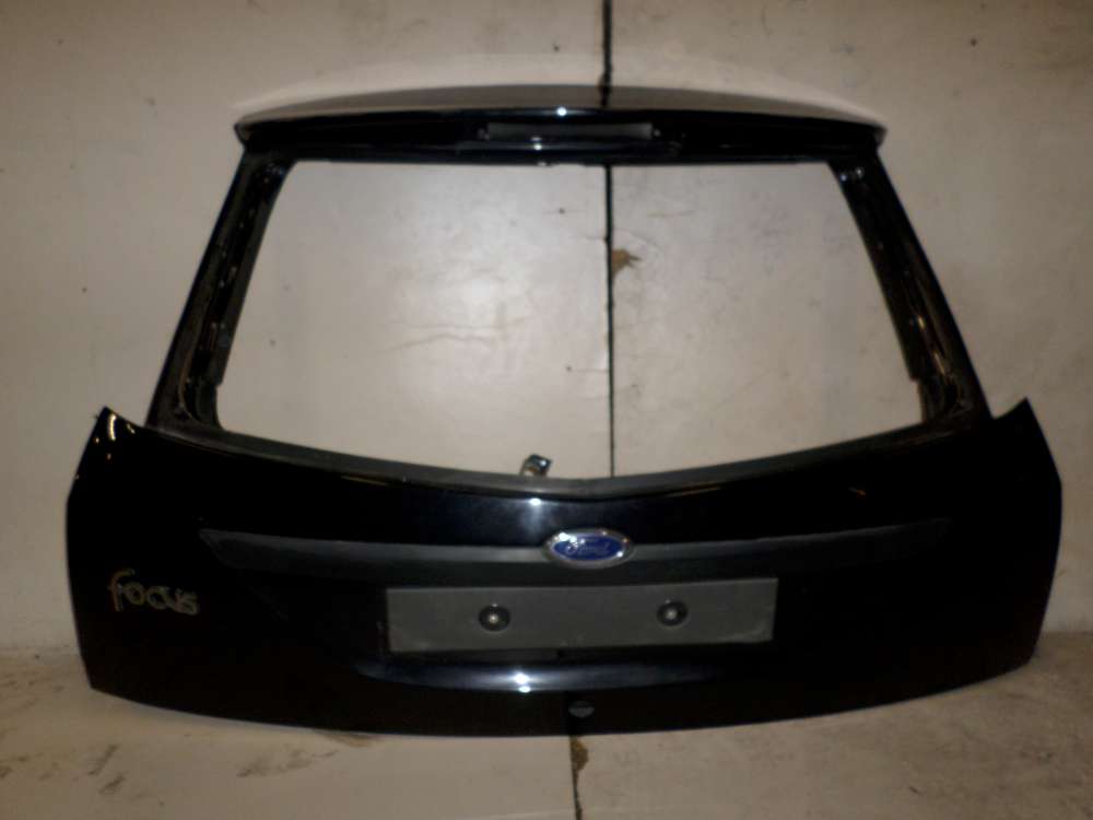 Ford Focus II DAW Limousine Heckklappe Heckt?r Farbe: Schwarz