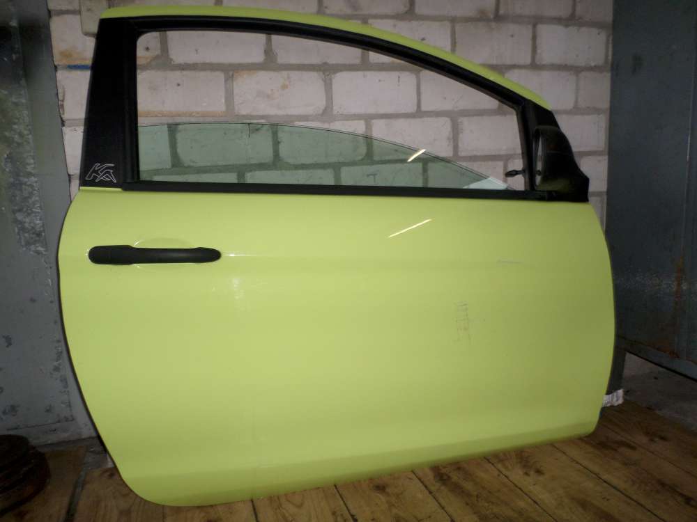 Tür Ford ka Bj.2009 Türe Vorne Rechts  3-Türer Farbcode: Grün Z9