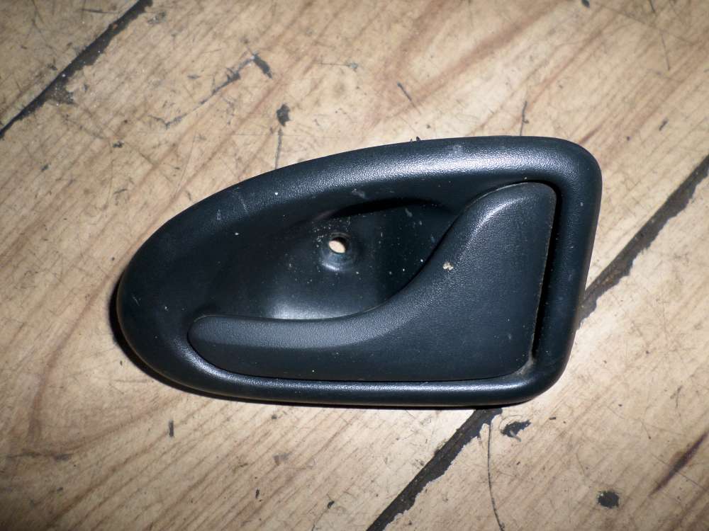 Renault Megane Scenic original Türöffner innen vorn rechts 7700830079
