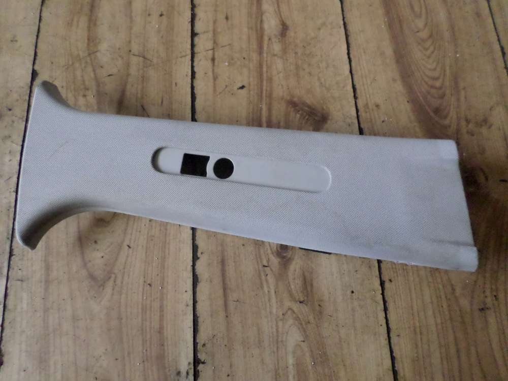 Mercedes A 150 Bj 2005 Verkleidung B Säule Gurtführung Rechts A1696900425