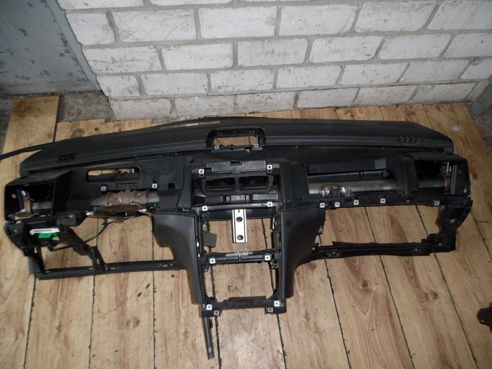 Original Peugeot 307 Bj.2004 Armaturenbrett 9634405177