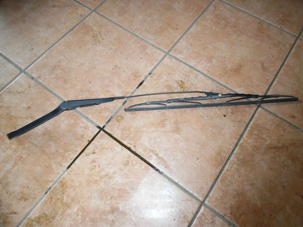 BMW 316i original Wischerarm Scheibenwischerarme vorne links 8392008