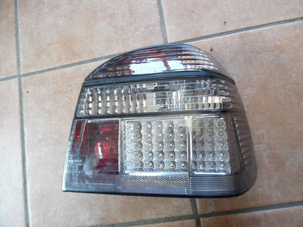 VW Golf III Bj.1995 Rückleuchte Heckleuchte Hinten rechts 1H6945257