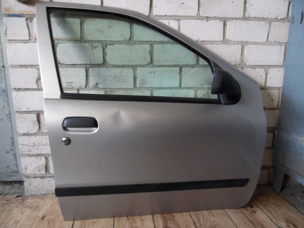 Fiat Punto 176 Tür Vorne Rechts Silber Grigio Steel : 647