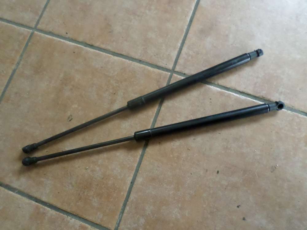 Audi A3 8P Heckklappendämpfer Gasfeder Dämpfer 8P3827552B