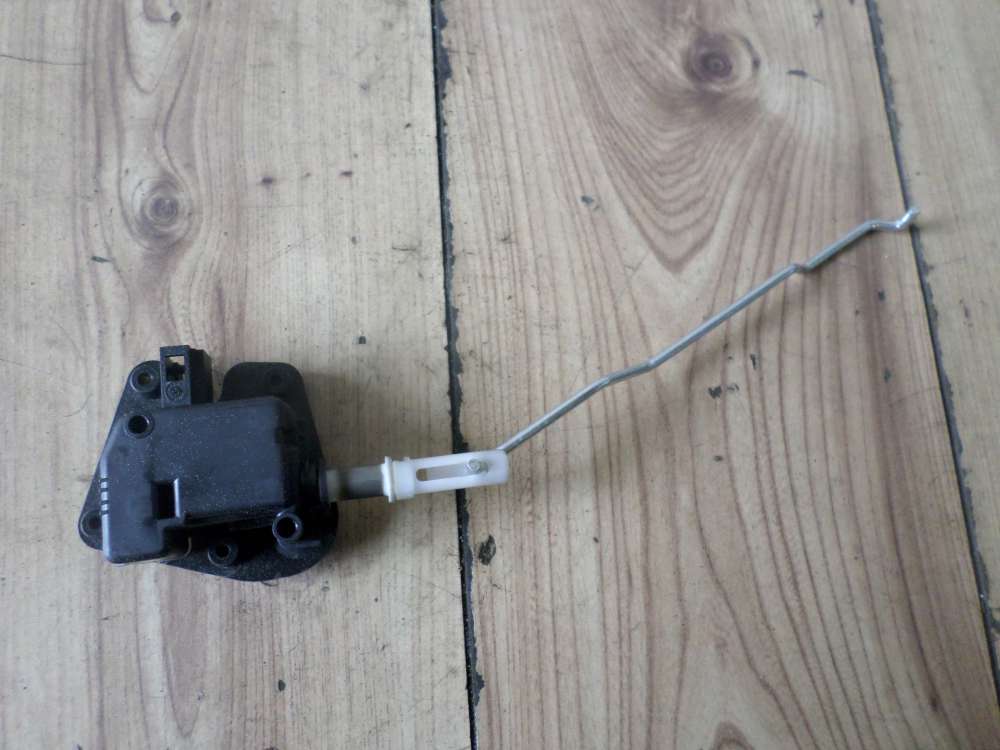 Audi A3 8P Stellmotor Heckklappe 8E9827833