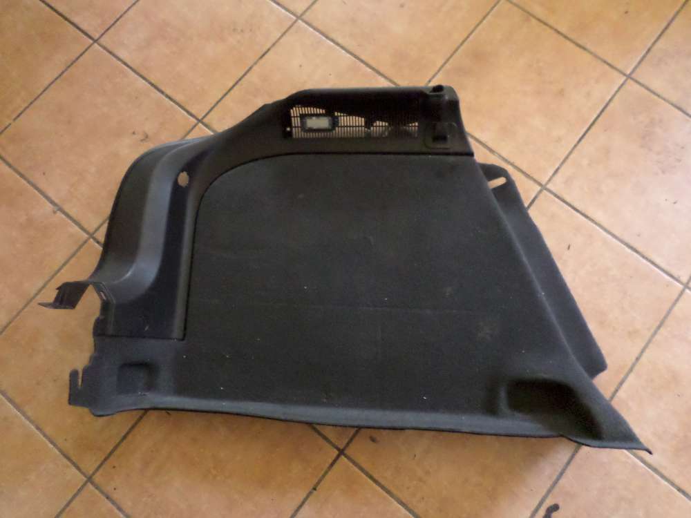 Audi A3 8P Kofferraum Seitenverkleidung Links 8P3863879