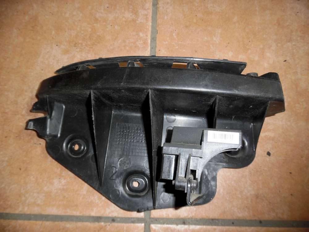 Audi A3 8P Halter Stoßstangenhalter Hinten Links 8P3807393