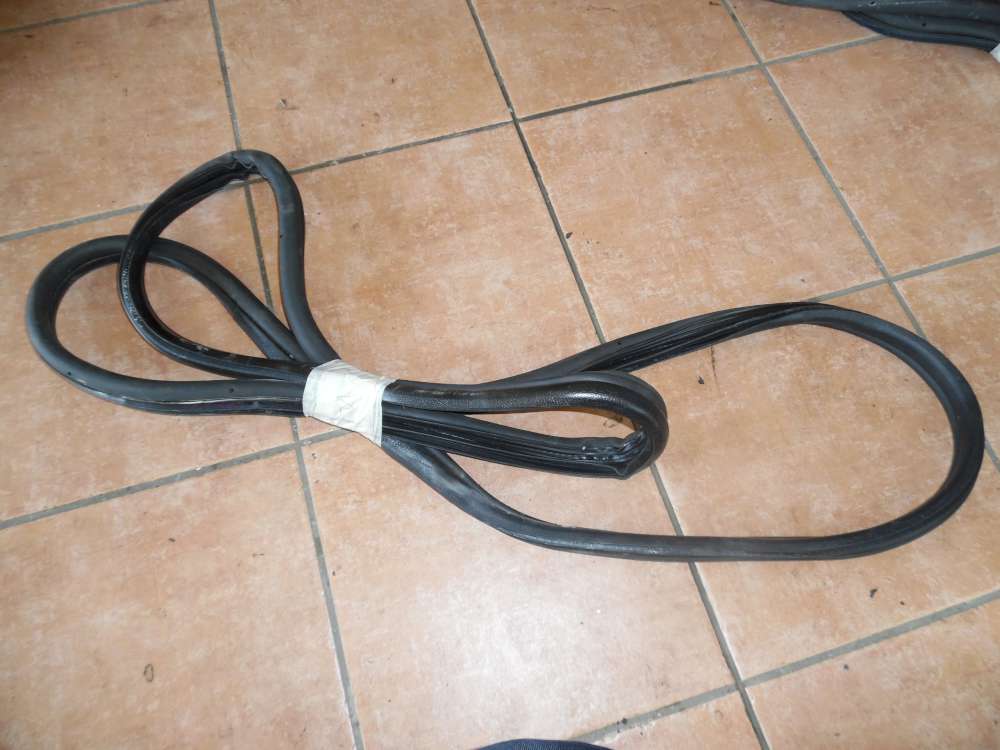 Ford Mondeo BWY Original Türdichtung Türgummi Vorne Links