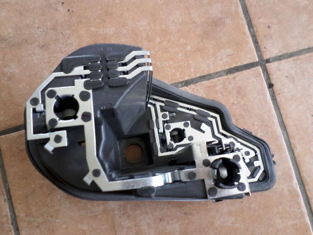 Seat Ibiza 6J Lampenträger Rückleuchte Hinten Links 89392909