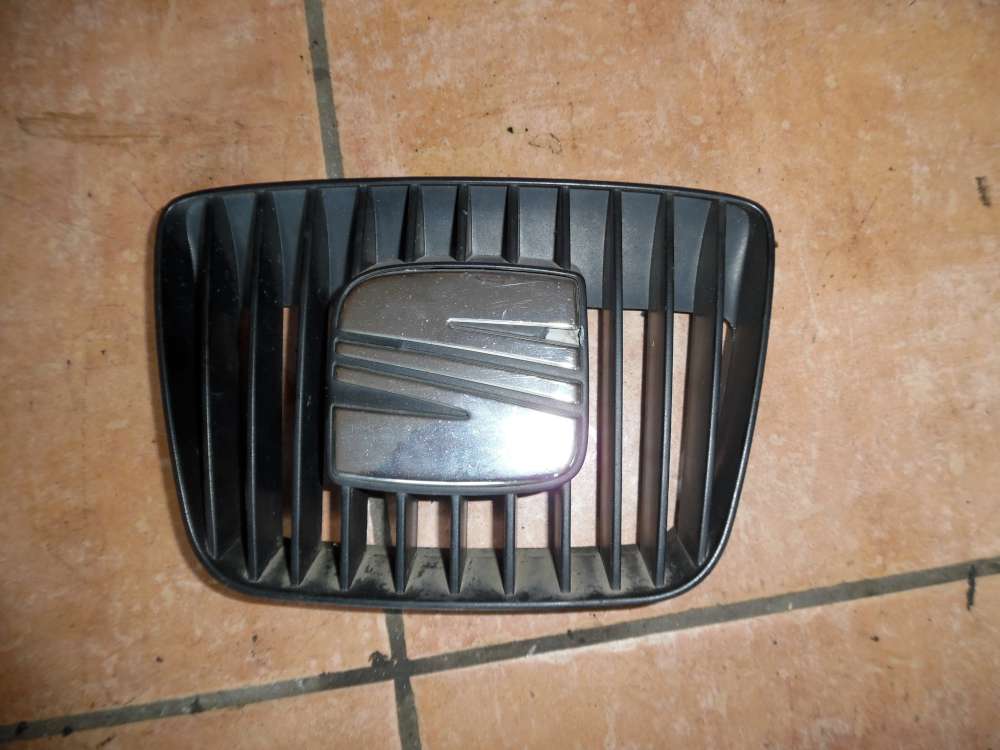 Seat Ibiza 6K Original Frontgrill Kühlergrill Grill 6K0853654D