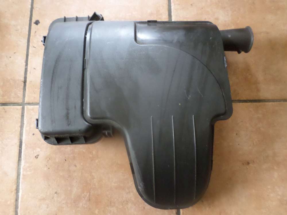 Toyota Yaris Verso, Peugeot 107 Luftfilterkasten 17705-0Q020