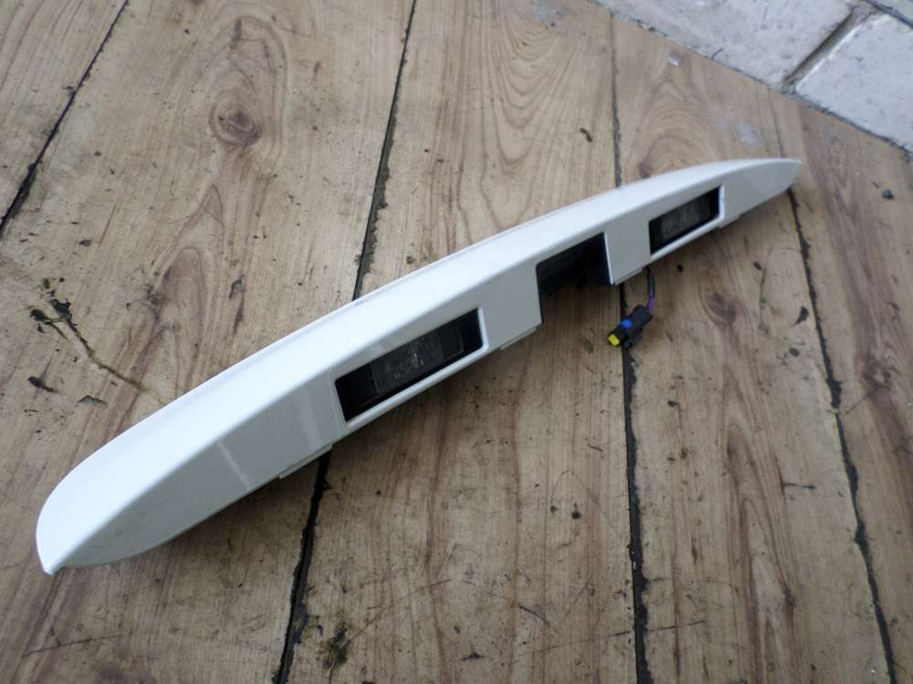 Nissan Note E11 Leiste Heckklappe Farb-Code Trim 326G