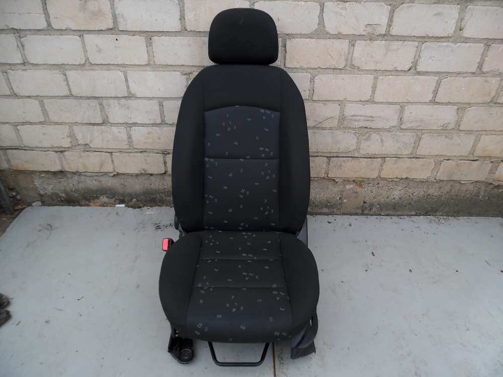 Mazda 2 DY Bj:2004 Sitz vorn links Fahrersitz Stoff mit Airbag Sitz vorn links Fahrersitz Stoff mit Airbag