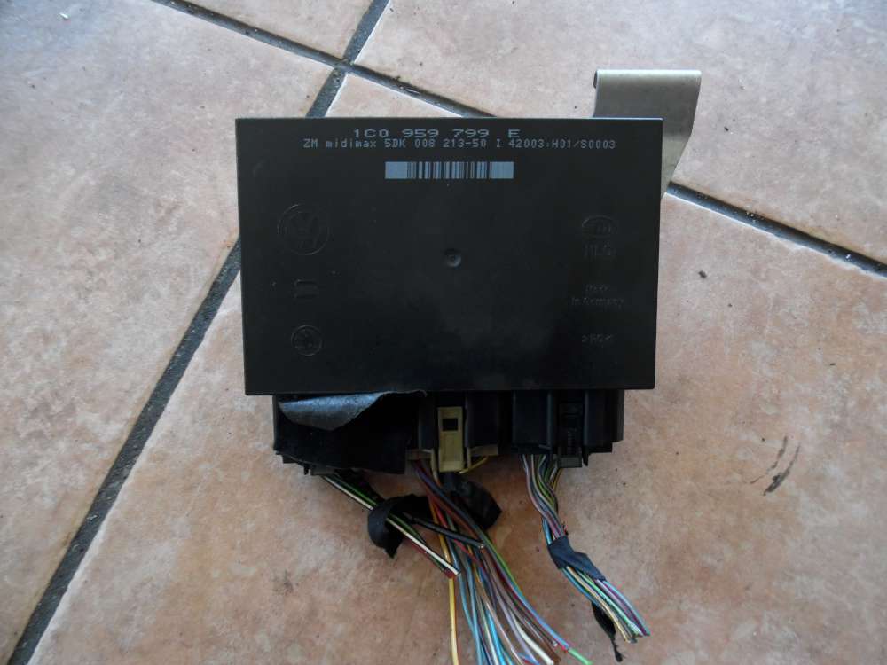 Seat Leon 1M Bj 2003 ZV Komfort Steuergerät Zentralverriegelung 1C0959799E