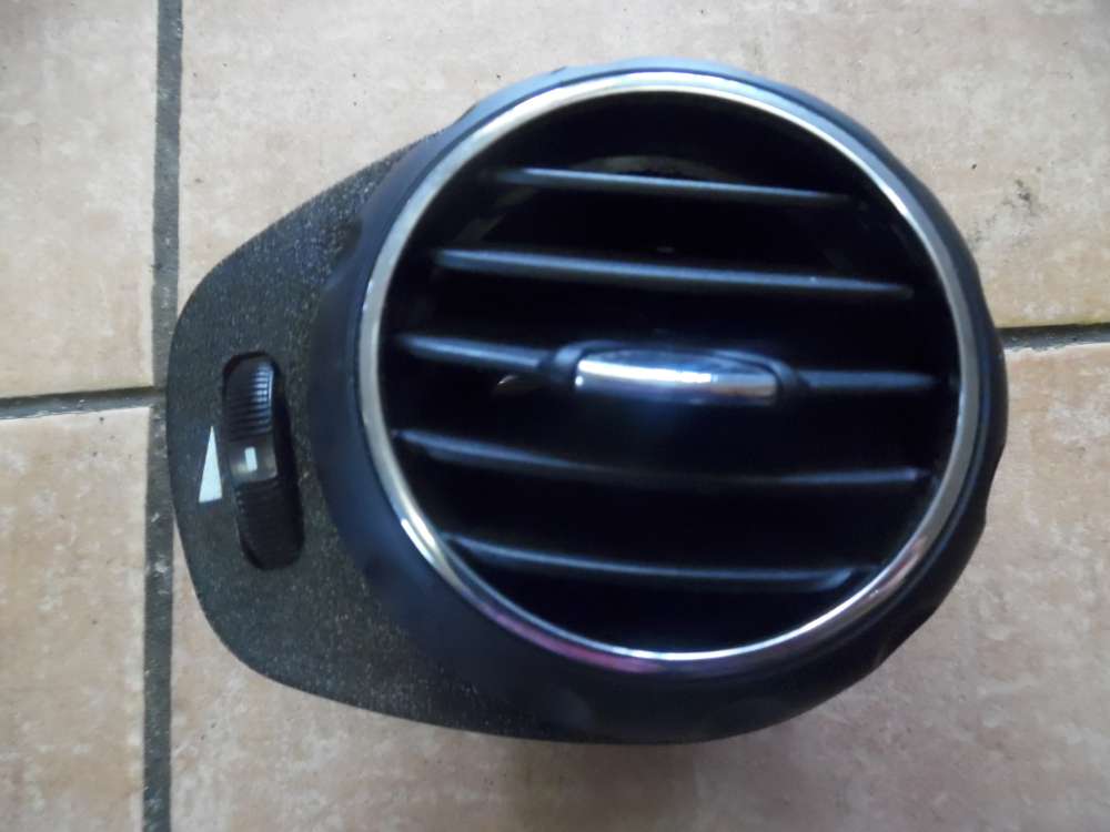 Alfa Romeo 147 Bj 2001 Luftd?se Bel?ftung LuftgitterL?ftung Verkleidung 225495