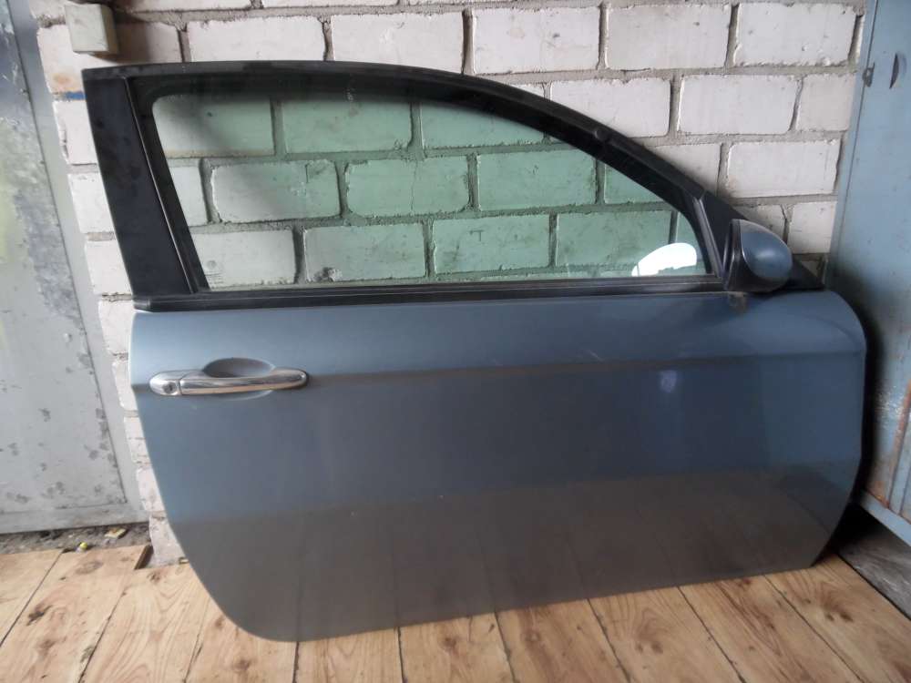 Alfa Romeo 147 3-Türen Tür Vorne Rechts Hellblau : 693