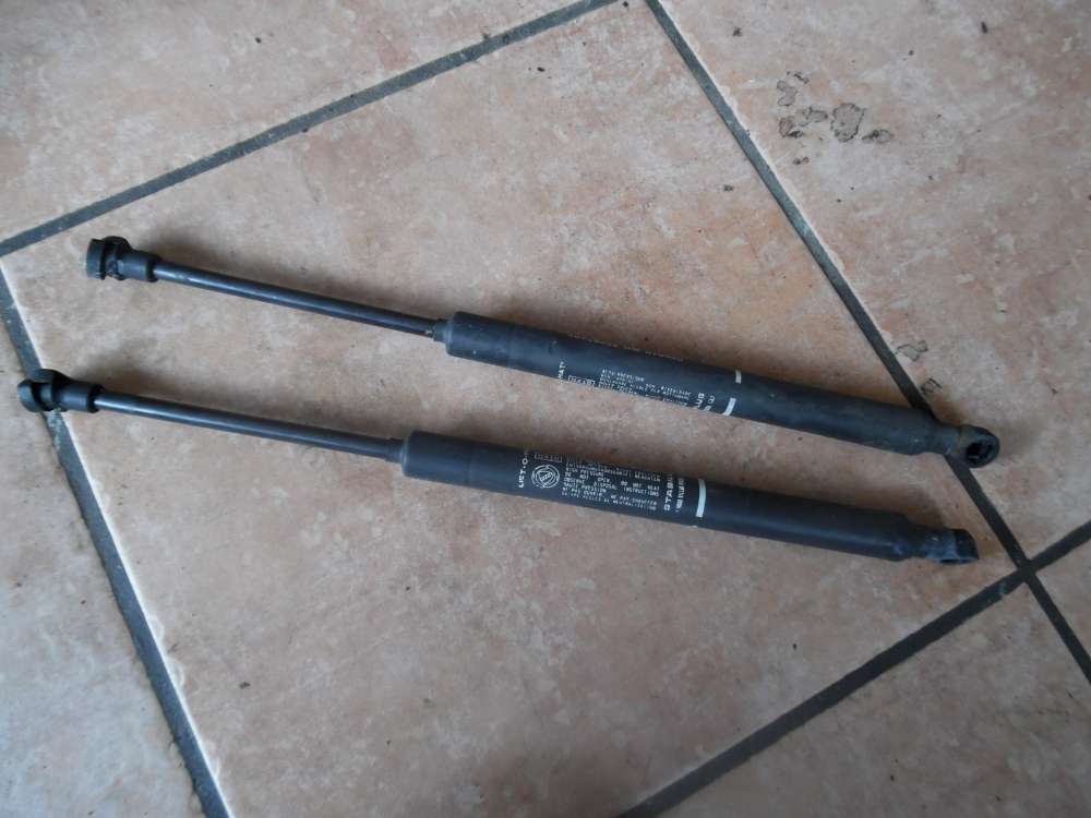 Alfa Romeo 147 Bj 2001 original Gasdruckdämpfer Haubendämpfer Motorhaube 6803NS 0350N