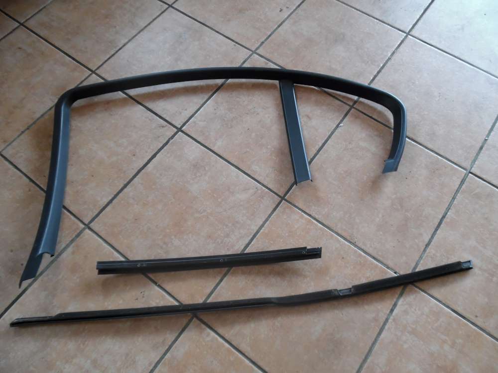 BMW E46 Schaftdichtung Schachtabdeckung Fensterrahmen Abdeckung Hinten Rechts