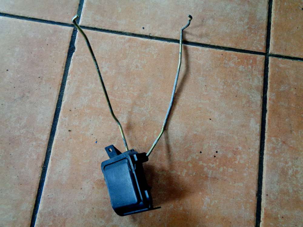 Mercedes Benz W124 Kombi Griff T?r?ffner innen Heckklappe 1247660564