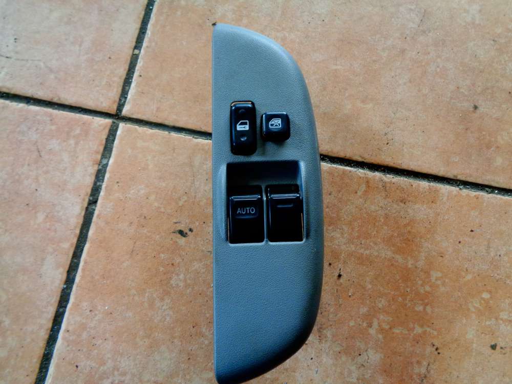 Toyota Yaris Verso Bj:2001 Fensterheberschalter Vorne Links 84820-52090