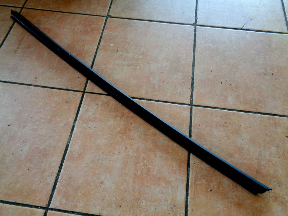 Opel Corsa C Bj:02 Fensterschachtleiste Vorne Links
