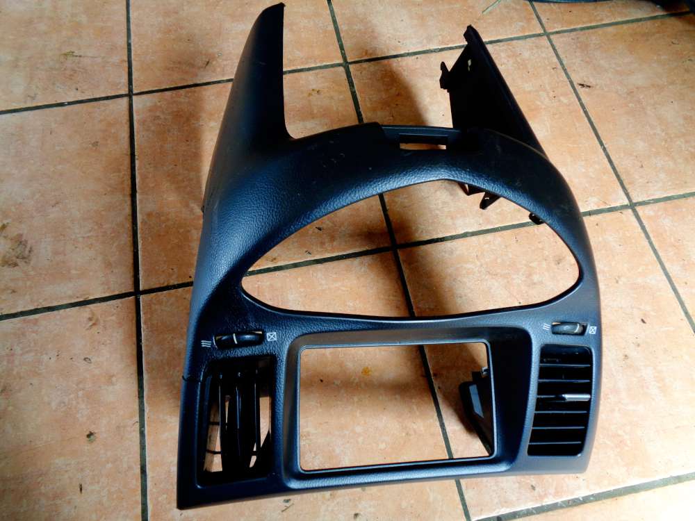 Nissan Primera P12 Bj:03 Mittelkonsole Radioschacht Luftdüsen 68260-AV600