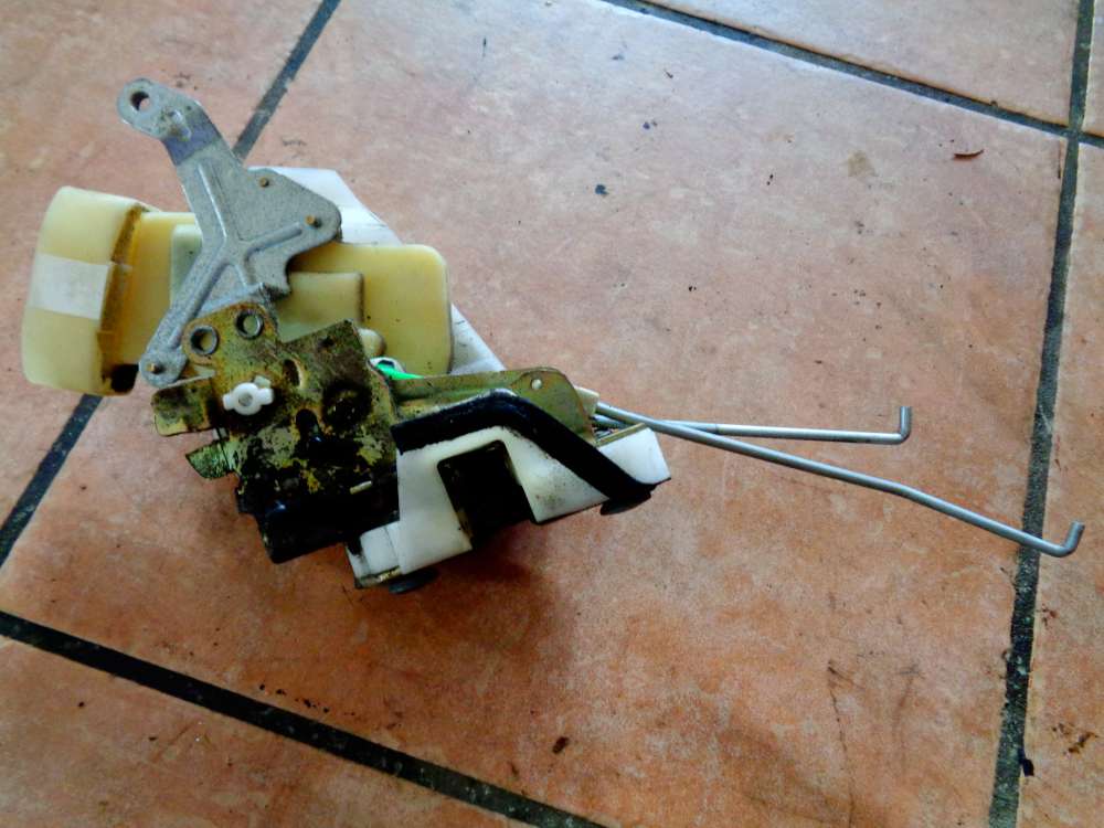 Toyota Yaris Verso 1999-2005 ZV Stellmotor Schloss Heckklappe