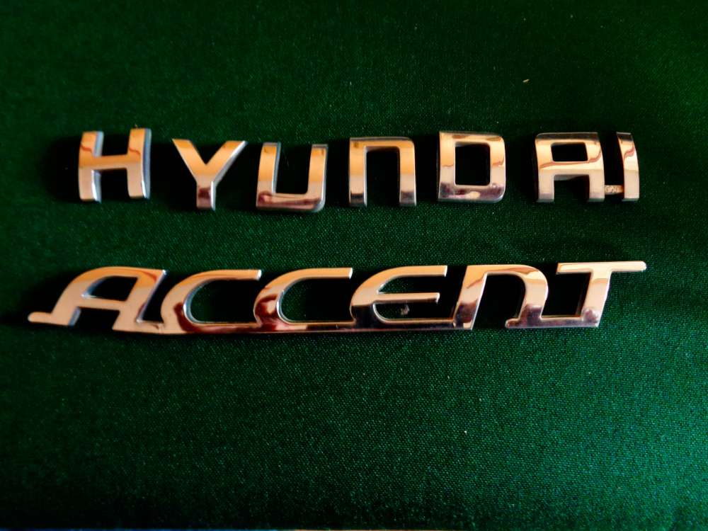 Hyundai Accent MC Bj:07 Schriftzug Emblem badge emblem Auf Heckklappe