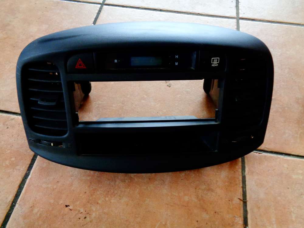 Hyundai Accent MC Bj:07 Mittelkonsole Schalter Luftdüse Uhr 20070315-0095