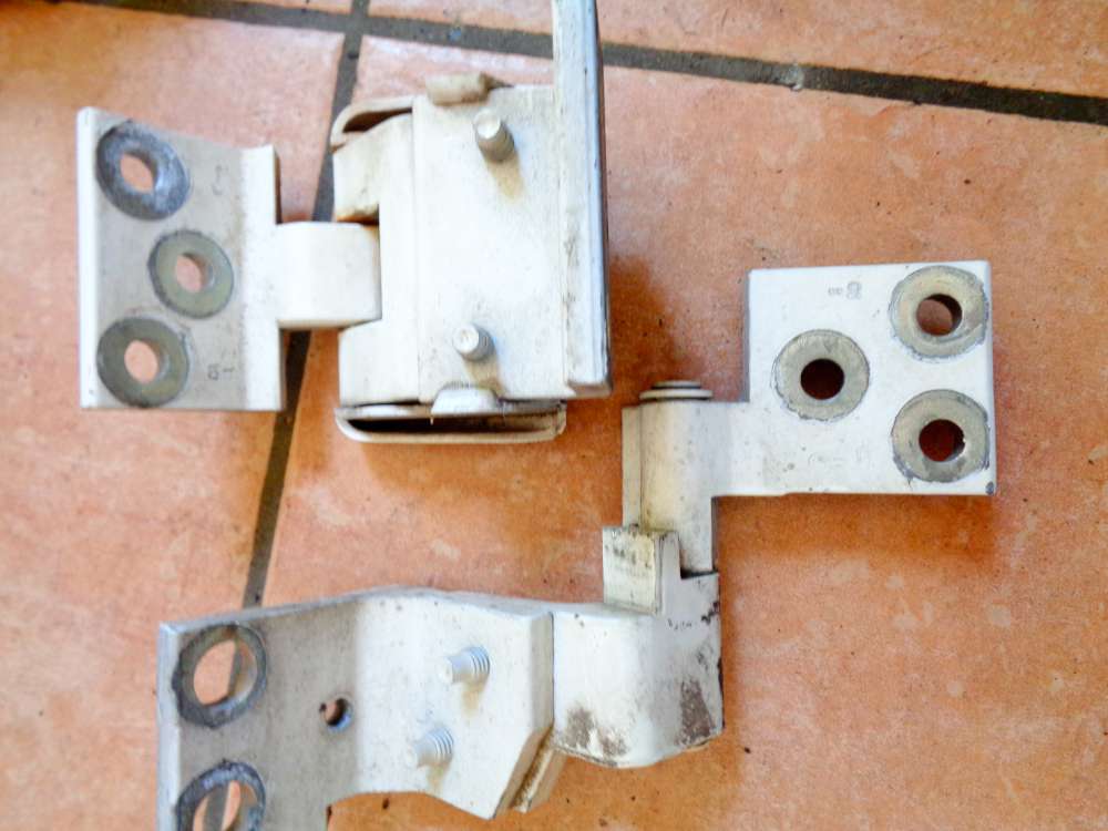 Peugeot Partner Bj 2001 Türscharniere Heckflügeltür Tür Rechts Farbe: Weiß