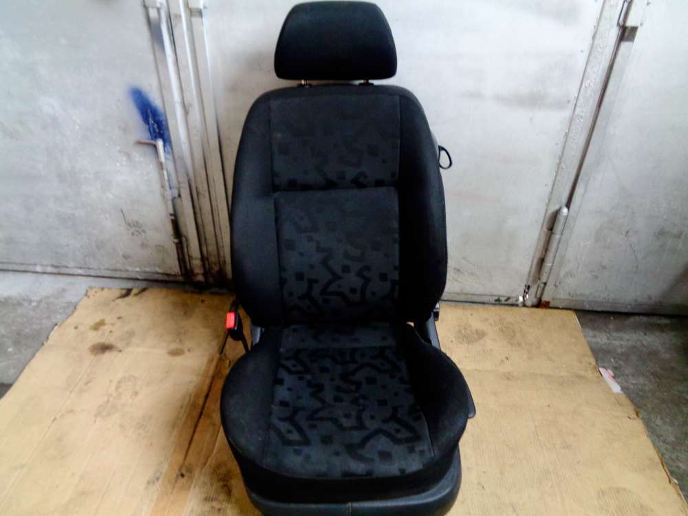 VW Golf 4 Bj:2000 3 Türer Fahrersitz Sitz Vorne Link