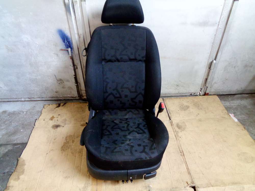 VW Golf 4 Bj:2000 3 Türer Beifahrersitz Sitz Vorne Rechts