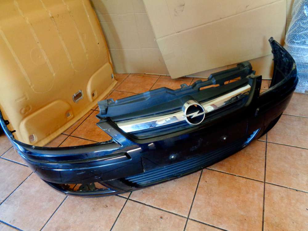 Opel Corsa C Bj:2010 3 Türer Stoßstange Vorne Farbe Schwarz Metallic