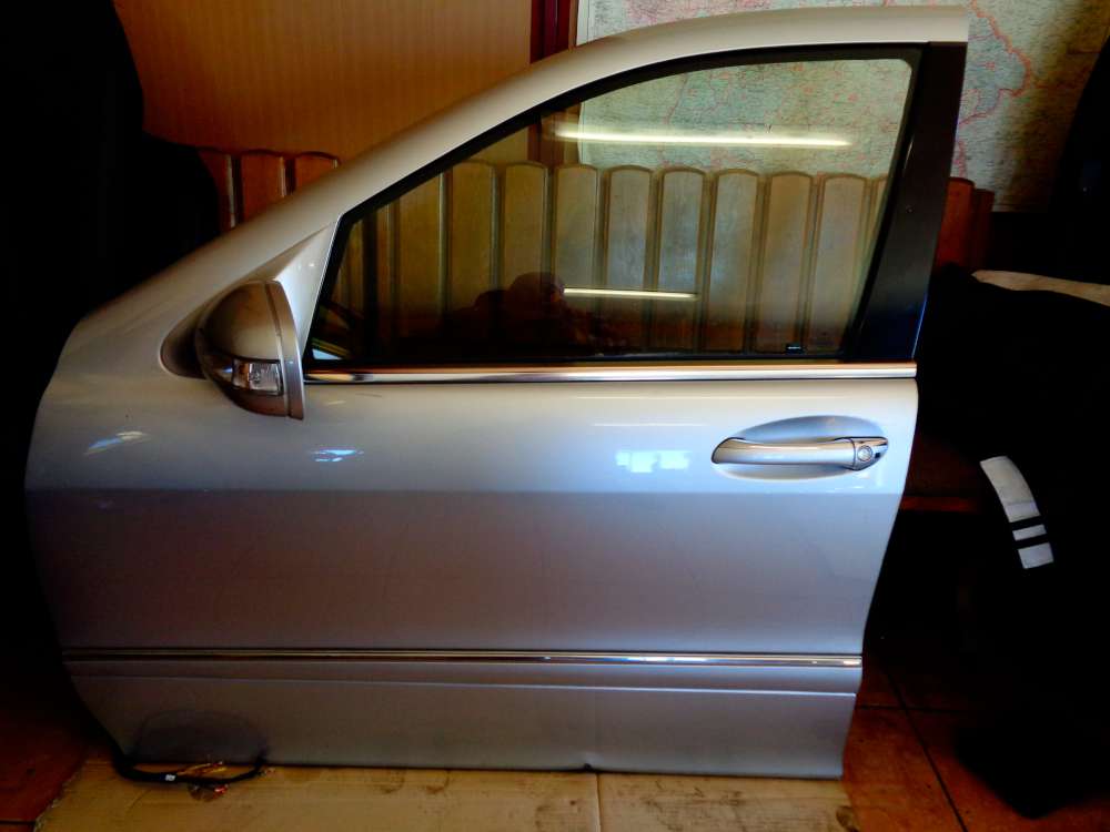 Mercedes Benz S-Klasse W220 S 320 Bj:03 Tür Vorne Links Fahrerseite Silber Farbcode: C744