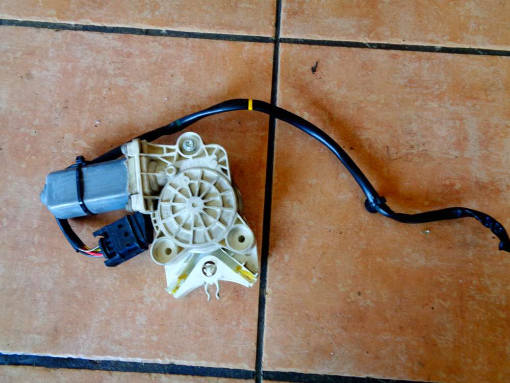 Mercedes Benz S-Klasse W220 Bj:03 Fensterhebermotor Fahrertür Motor Vorne Rechts