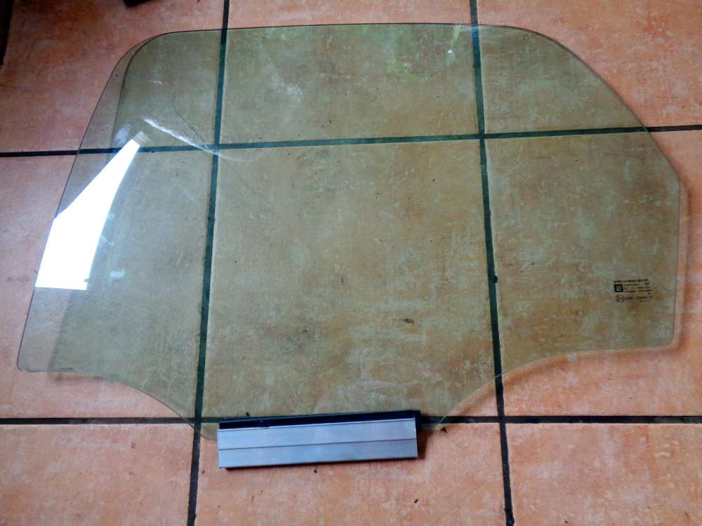 Opel Corsa C F08, F68 Bj 2004 5 Türer Scheibe Türscheibe Hinten Links