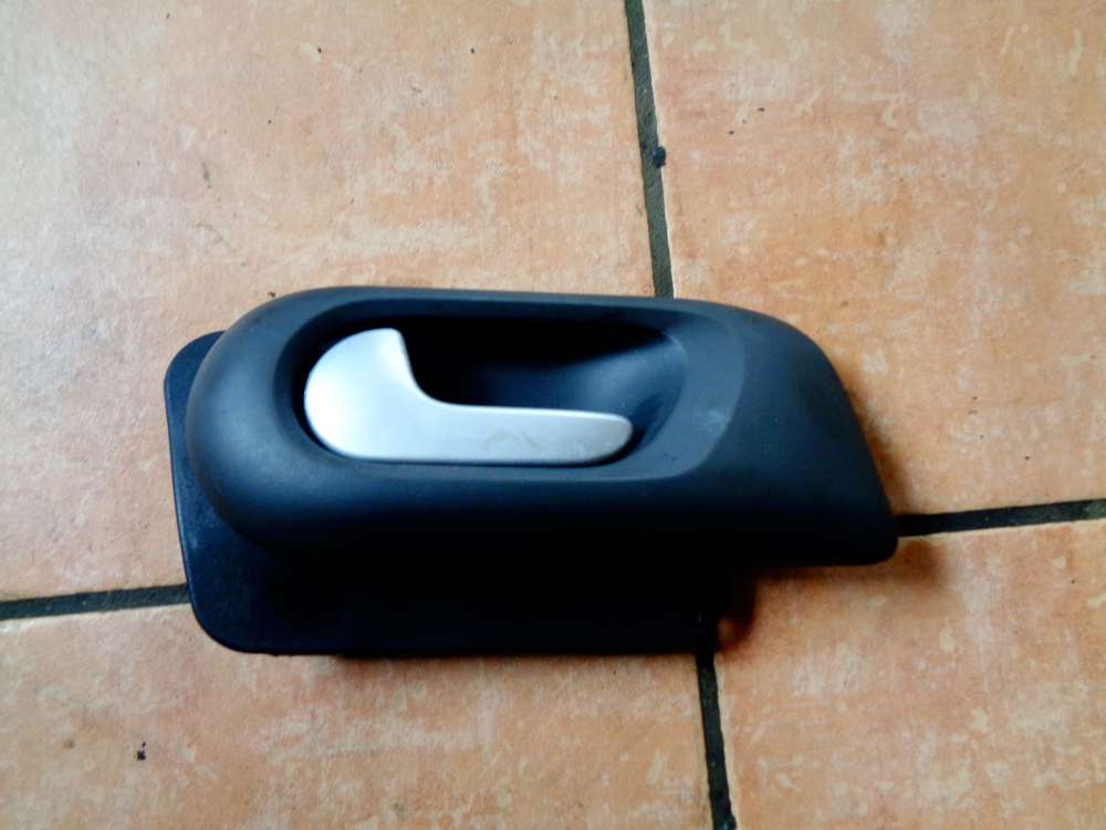 Opel Corsa C Bj 2004 5 Türer Türgriff innen Hinten Links 13107018