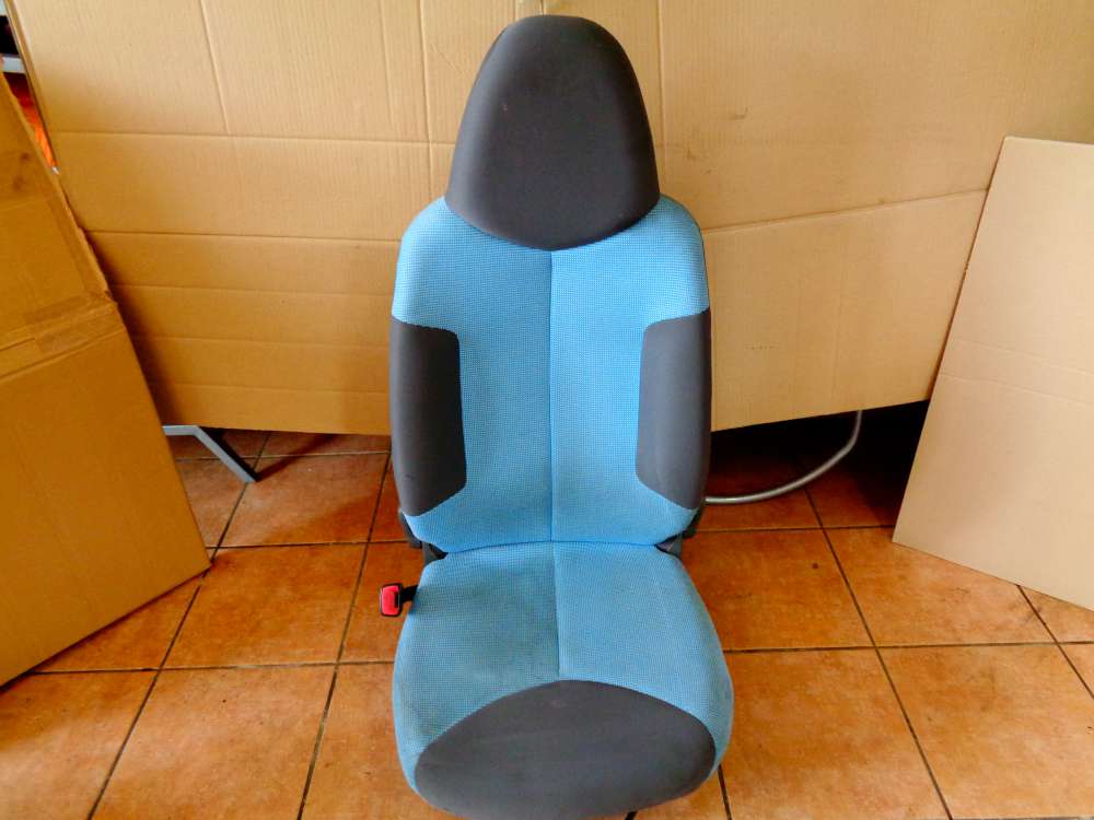 Peugeot 107 Bj:2008 5 T?rer Fahrersitz Sitz Vorne Links