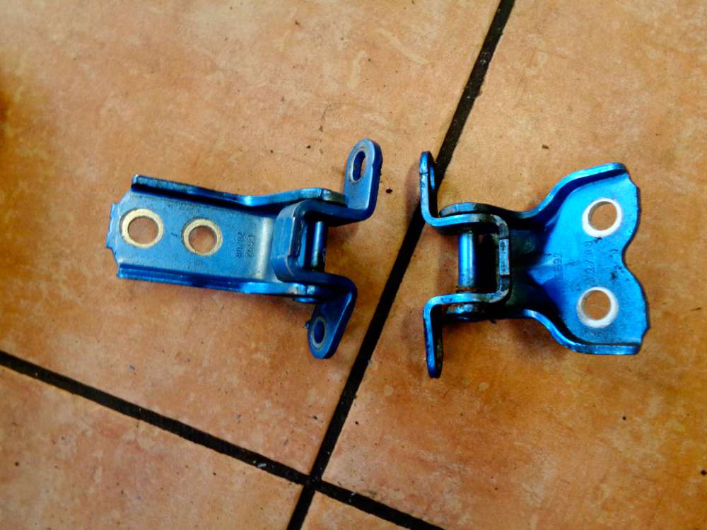 Peugeot 107 Bj:2008 Türscharnier Türscharnier Vorne Rechts Blau
