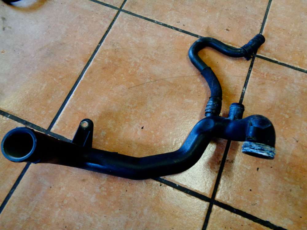 Mercedes W169 A-Klasse Kühlwasserschlauch Schlauch A1642001352