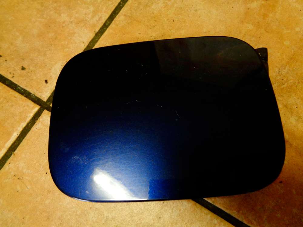 Audi A6 4B Tankdeckel Tankklappe blau 4B0010138