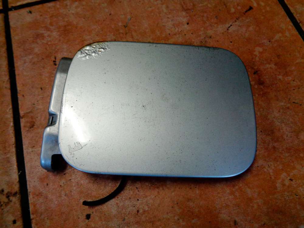 Seat Ibiza 6K Tankdeckel Tankklappe 6K0010257 Silber : L57N
