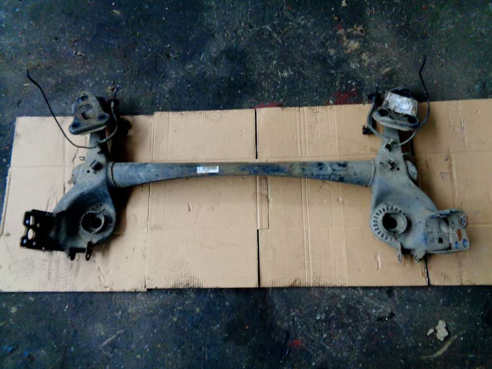 Fiat Punto 199 1,2L Hinterachse Achsträger Hinten 55700696