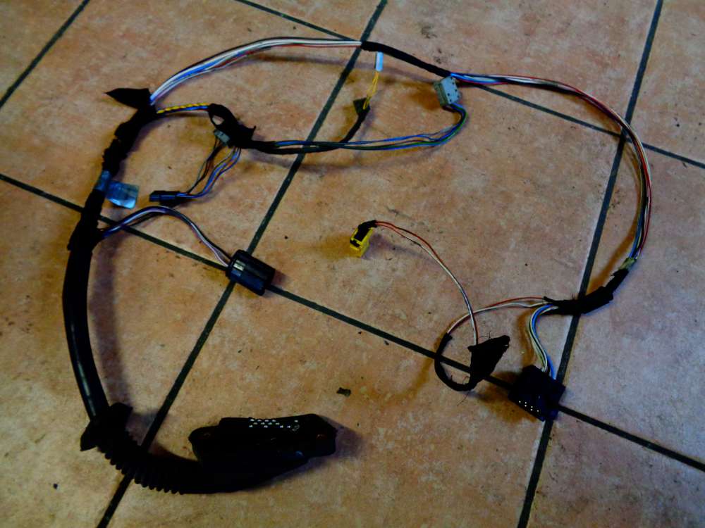 BMW 316i 3er Türkabelbaum Vorne Links 8361842
