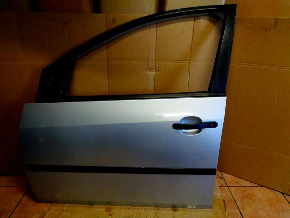 Ford Fiesta Bj 2003, 4Türer Fahrertür Tür Vorne Links Farbe: Silber