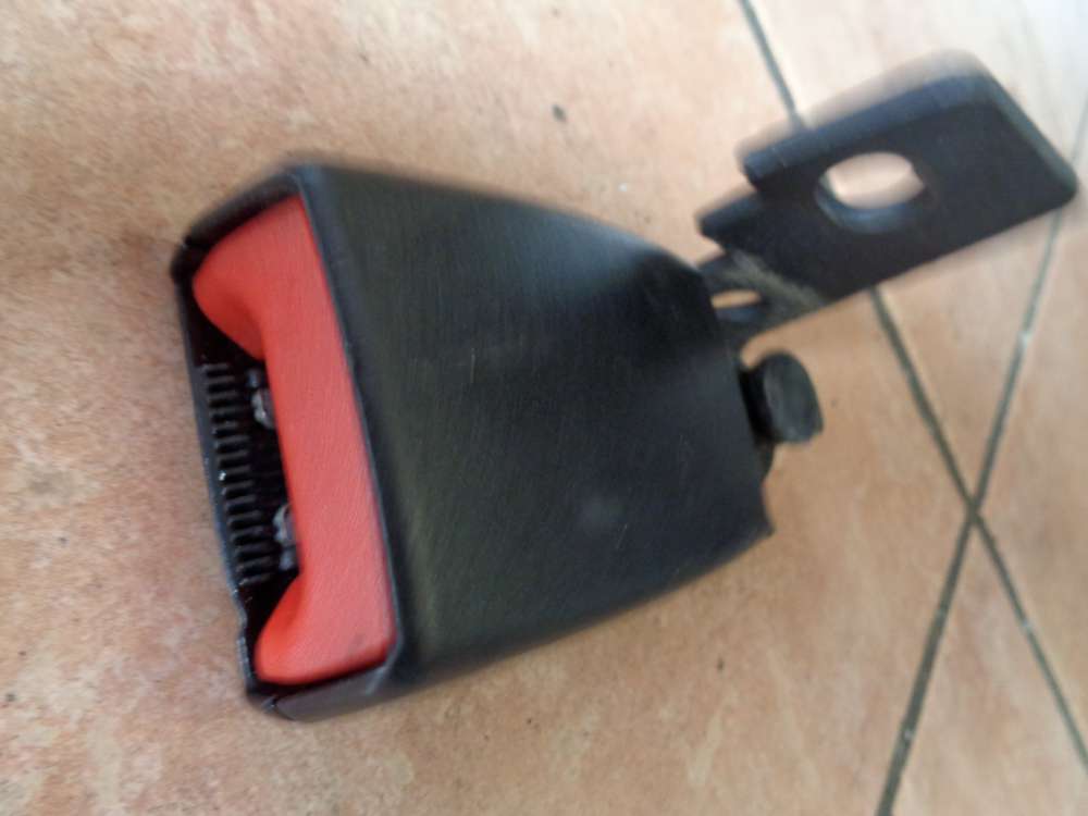 Opel Corsa D Bj:08 Gurtschloss Gurt Schloss Hinten Links 13225290