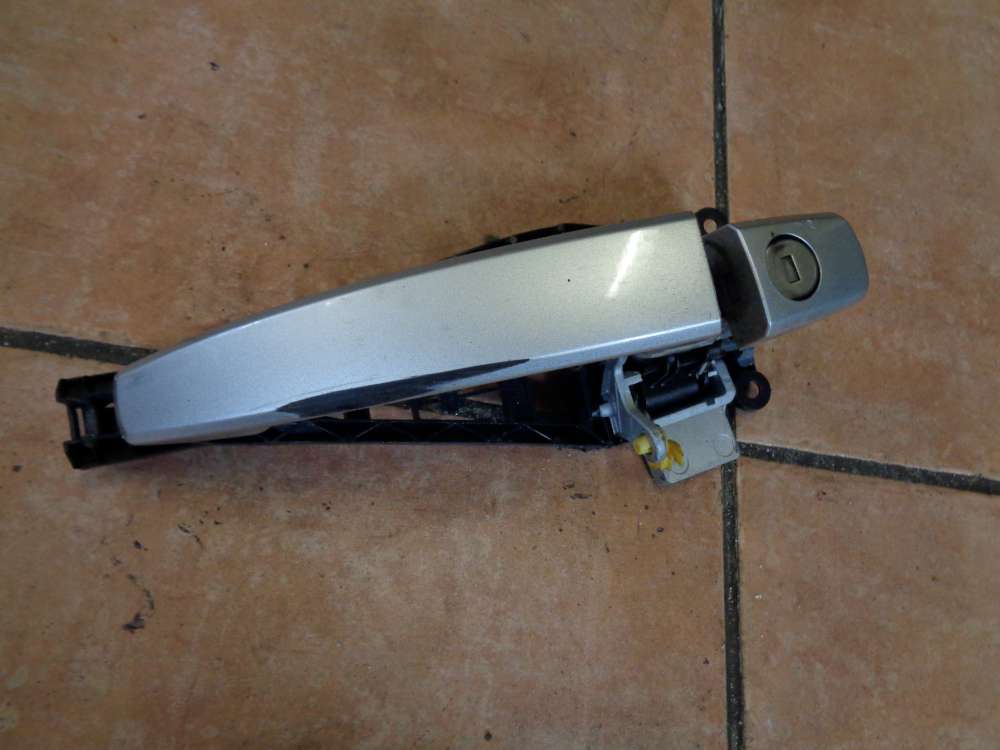 Opel Astra H Kombi Bj:2008 Türgriff Türöffner Vorne Links 24463523 Z157 Starsilber